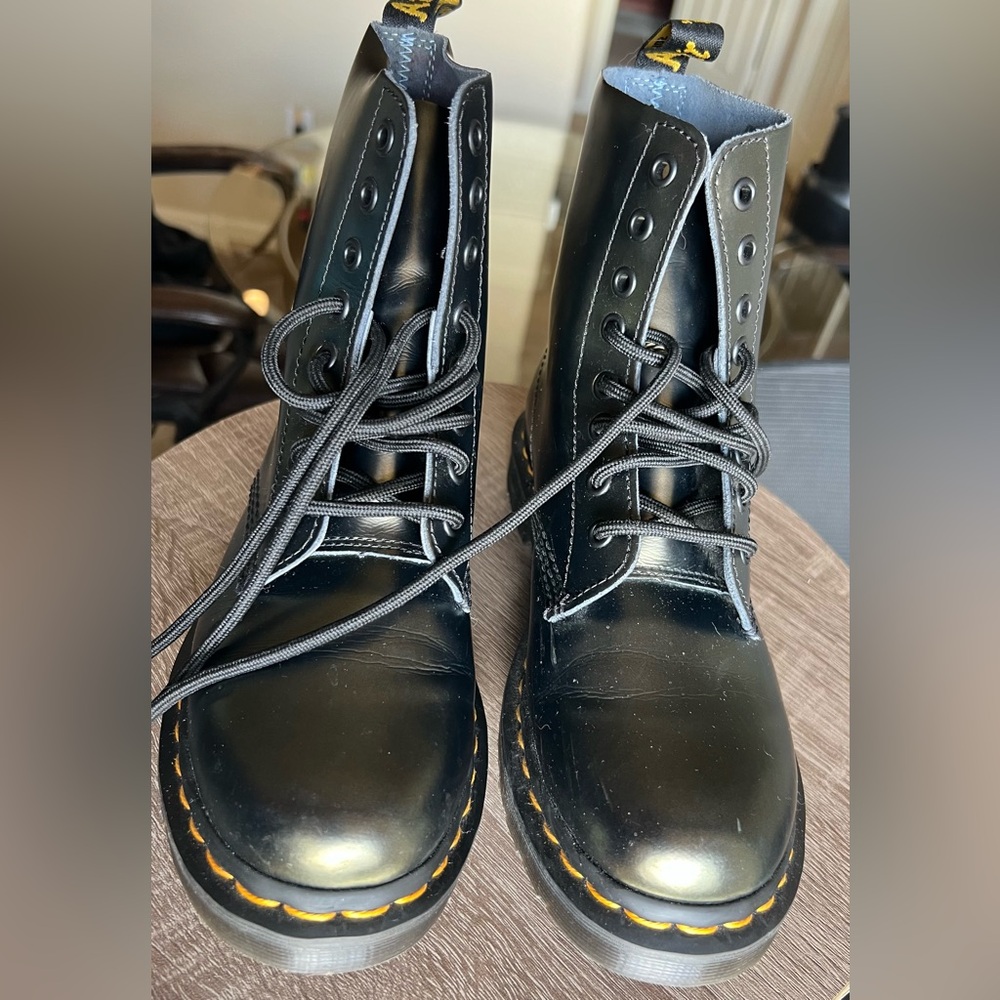 Dr. Martens 1460 Pascal Black Leather Combat Boots Women’s 7